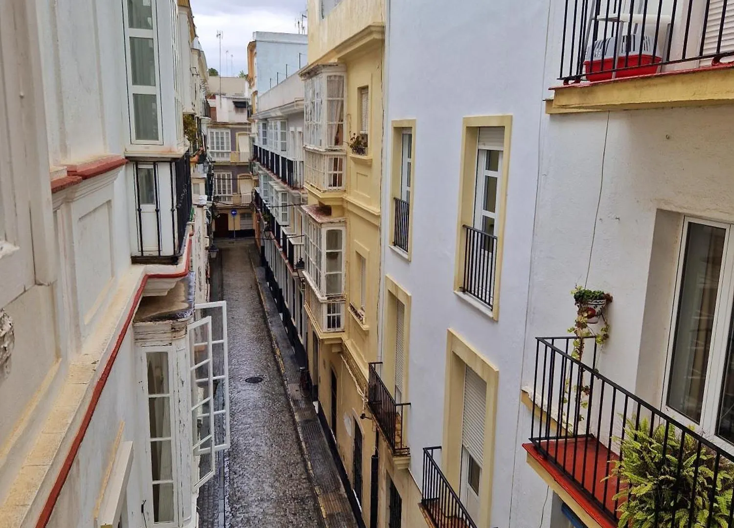 Appartamento Roy'S Cadiz Inn